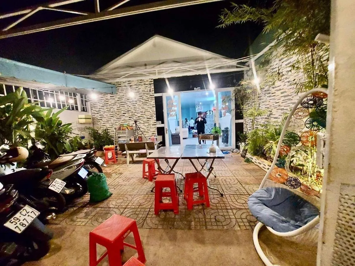 Zoo Homestay Luxury Apartment 头顿